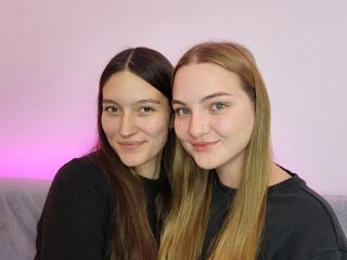 OliviaAndMary's MILF live cam models Profile Image